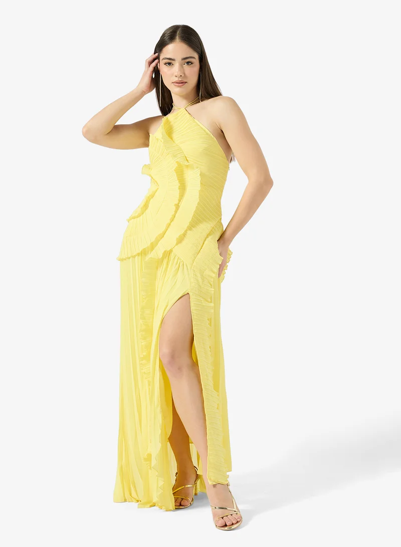 جينجر بوتيك فستان بكسرات وياقة هالتر مزين بكشكش